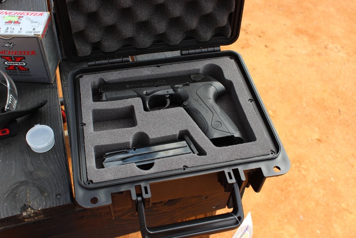 handgun and mag sitting in a seahorse case