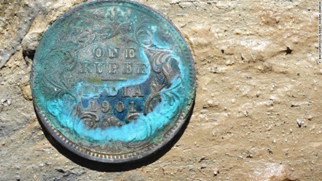 150415172833-10-dos-silver-coins-0415-exlarge-169