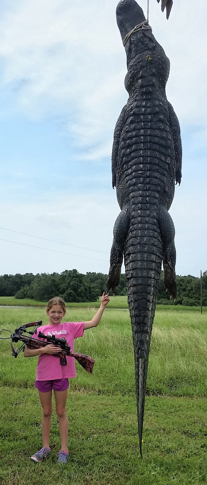10-year-old Texas girl bags 13-foot alligator (4 PHOTOS) (4)