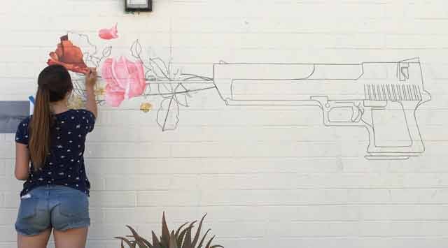 gun mural