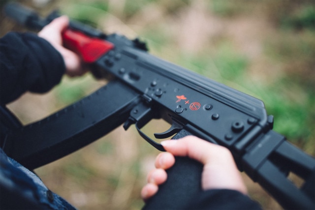 Rifle Dynamics and SilencerCo team up for limited edition AK pr0n 9
