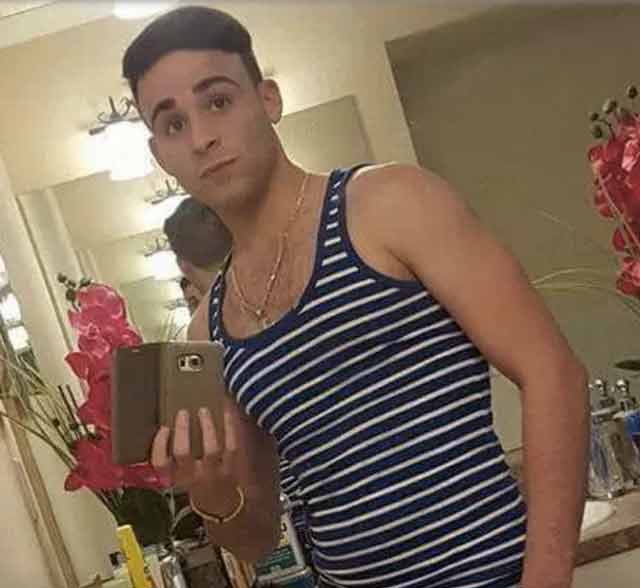 Alejandro Barrios Martinez, 21