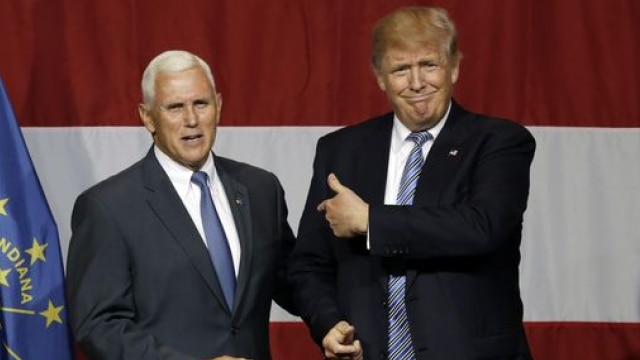 Indiana Gov. Mike Pence adds gun cred to Trump campaign