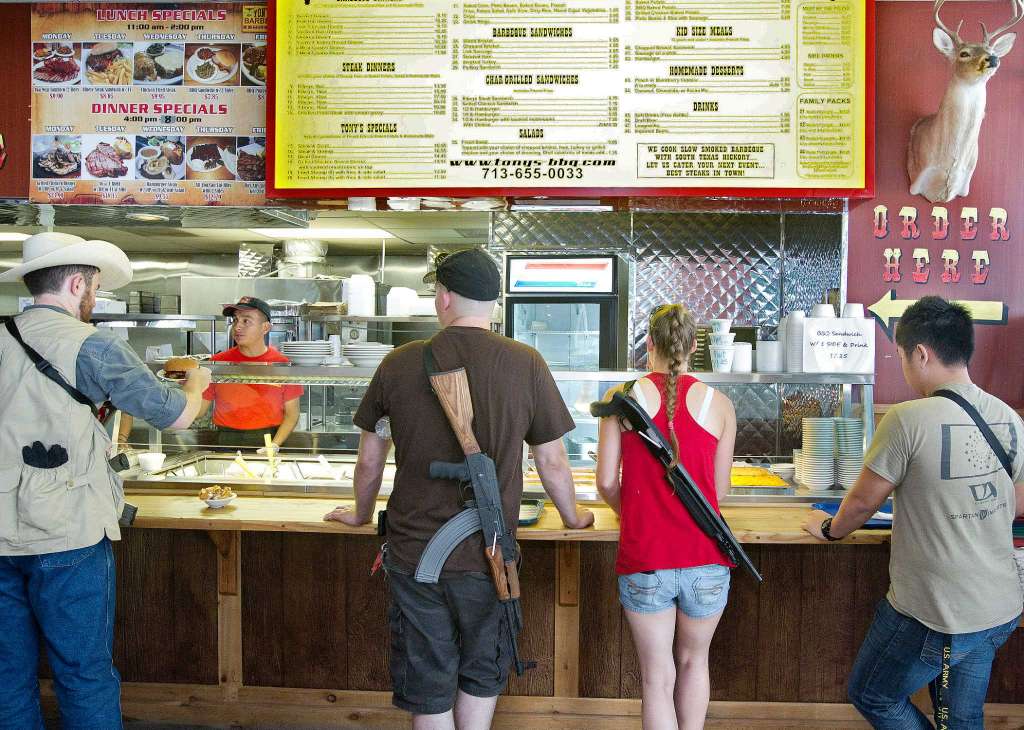 Texas3006.com gives Texans the tools to report non-gun friendly businesses through its website and mobile app. (Photo: Johnny Hanson via the Houston Chronicle)