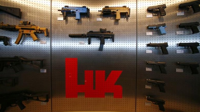 Heckler & Koch weapons are pictured at a show room at the headquarters in Oberndorf, 80 kilometers southwest of Stuttgart, Germany, May 8, 2015. Picture taken May 8, 2015. REUTERS/Ralph Orlowski
