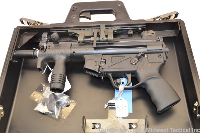 The HK Operational Briefcase is configured to accept either the MP5K or SP89. Guns are not included in the Gunbroker.com auction. (Photo: Gunbroker.com)