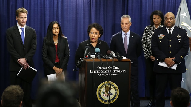 Attorney General Loretta Lynch, center, and Chicago Mayor Rahm Emanuel, to her right, announced a scathing Justice Department report on Chicago Police Department. (Photo: Justice Department)