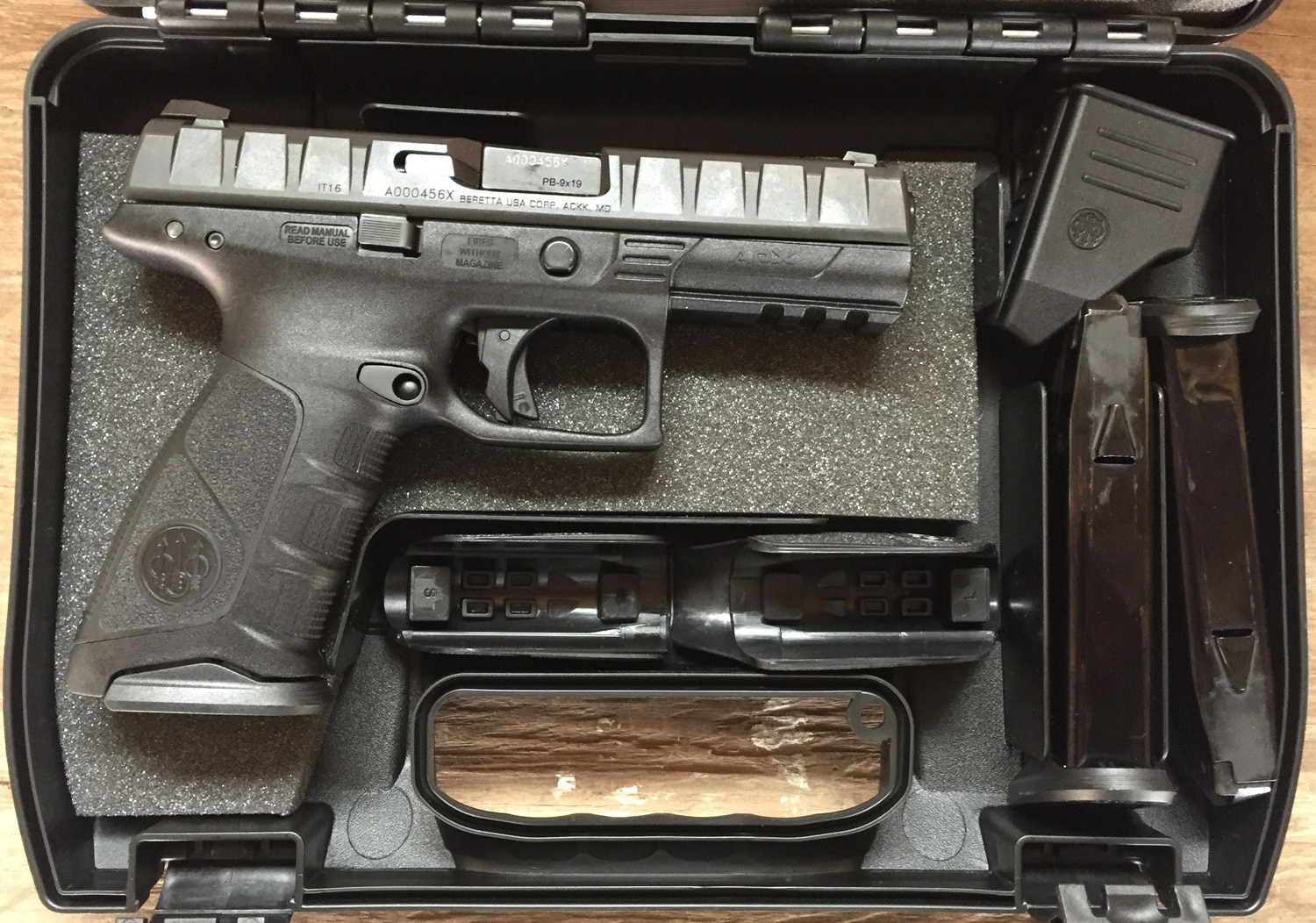 Off the shelf, the APX comes with two 17-round magazines, two interchangeable grips and a mag loader. (Photo: Daniel Terrill/Guns.com)