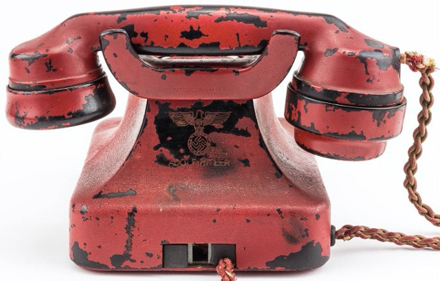 Hitlers red telephone