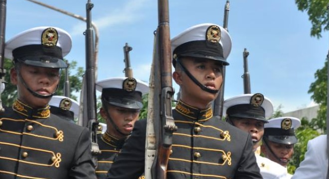 Thousands of surplus M1s were loaned to U.S. allies in Europe and Asia in the mid-20th Century and the guns remain in limited use by the Phillipine military (Photo: Philippine Merchant Marine Academy)