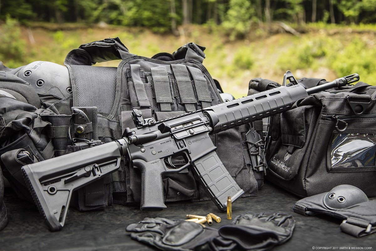 Smith & Wesson outfits the popular M&P15 rifle series with Magpul furniture. (Photo: Smith & Wesson)