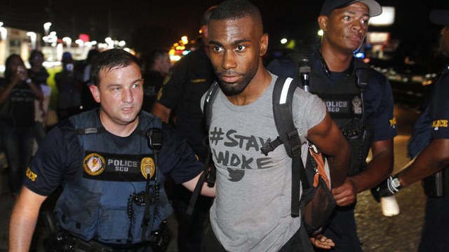 DeRay McKesson live-streamed his arrest during a Black Lives Matter protest in Baton Rouge on July 9, 2016. (Photo: AP)