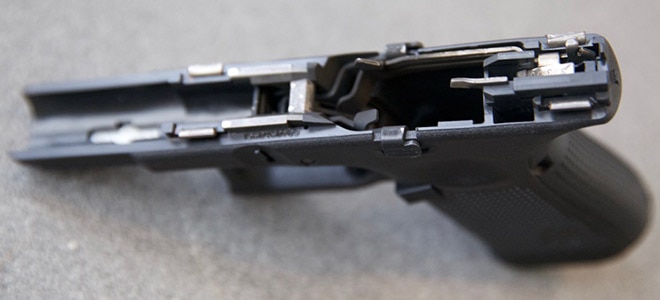 inner workings of glock 19 pistol