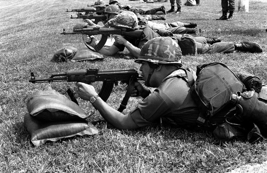 U.S. troops get the feel for the AK, here Romanian PM md. 63s, in 1982. (Photo: National Archives)