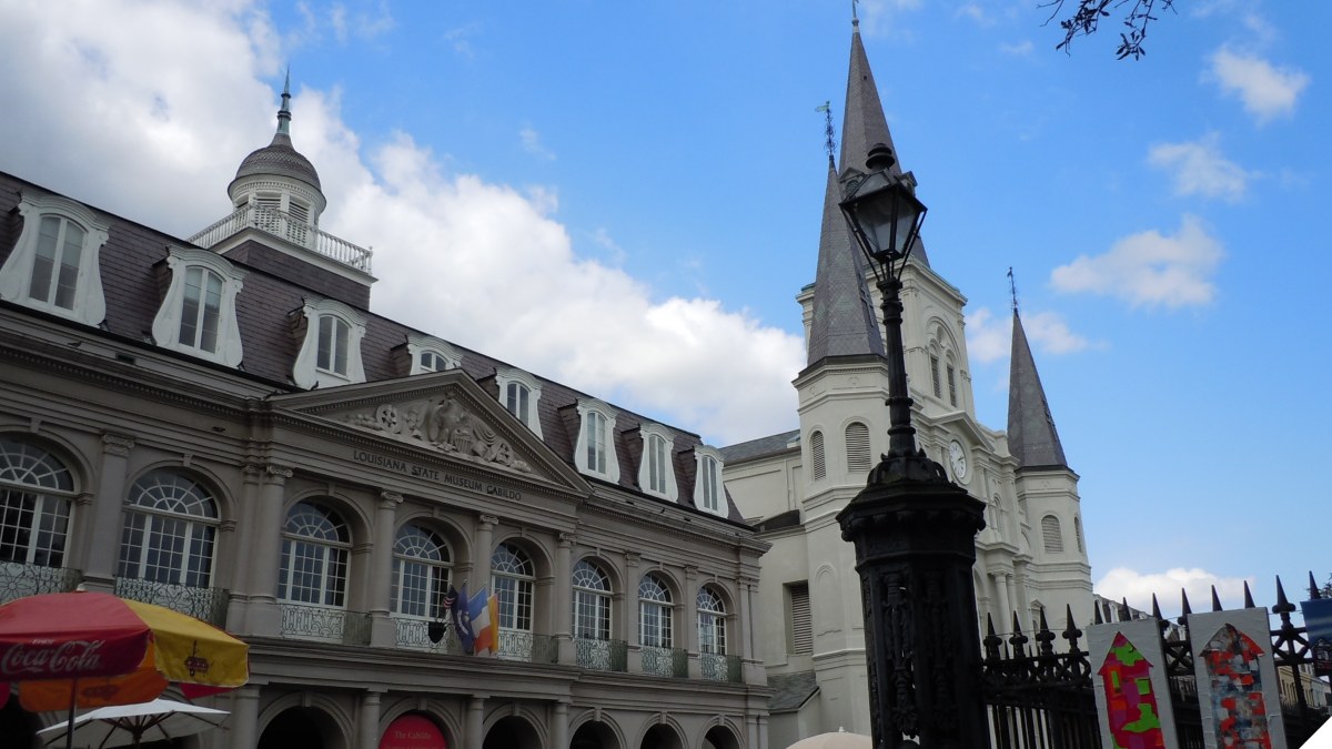 An image of the Cabildo, the Spanish colonial city hall of New Orleans, Louisiana, along Jackson Square, adjacent to St. Louis Cathedral. 