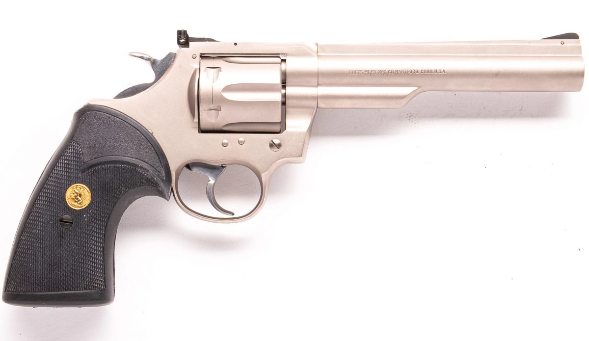 Colt Trooper MK III 6-shot revolver chambered in .22LR Y41819 nickel